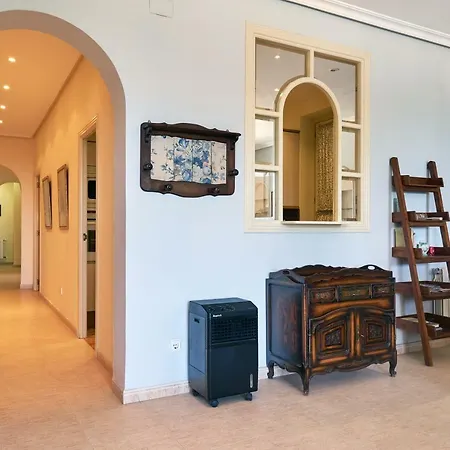Apartamento Paseito Ramiro * Alicante
